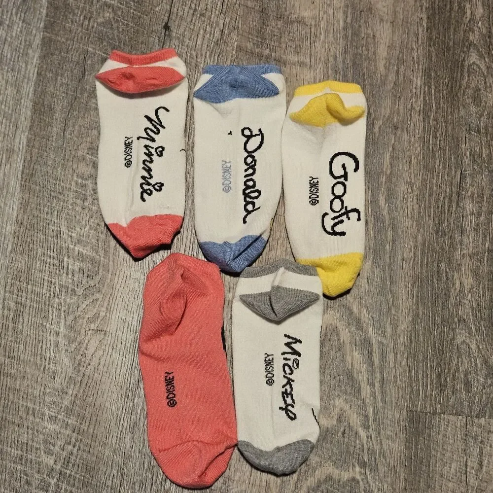 Disney Ankle Socks Lot of 5 Donald, Mickey (2), Minnie, and Goofy Size 5-8 Kids